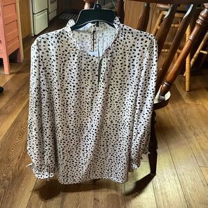 NWT Ava Nova X-Large blouse